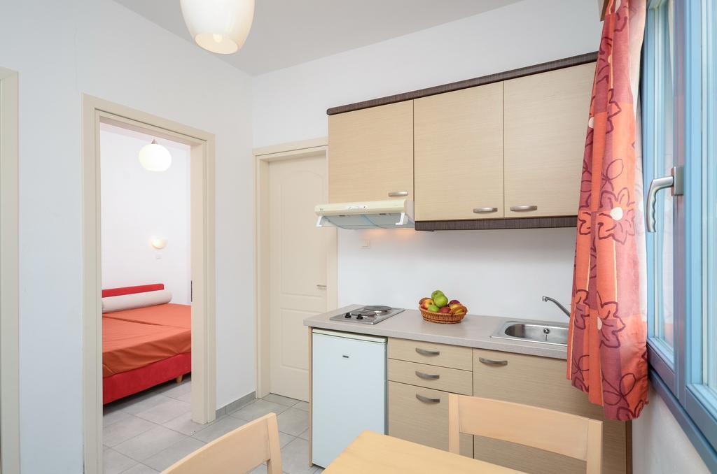 Naxos Apartmán *